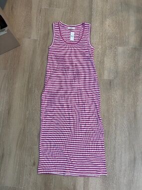 Women's New with tags Pink and White striped dress with slit Size Large